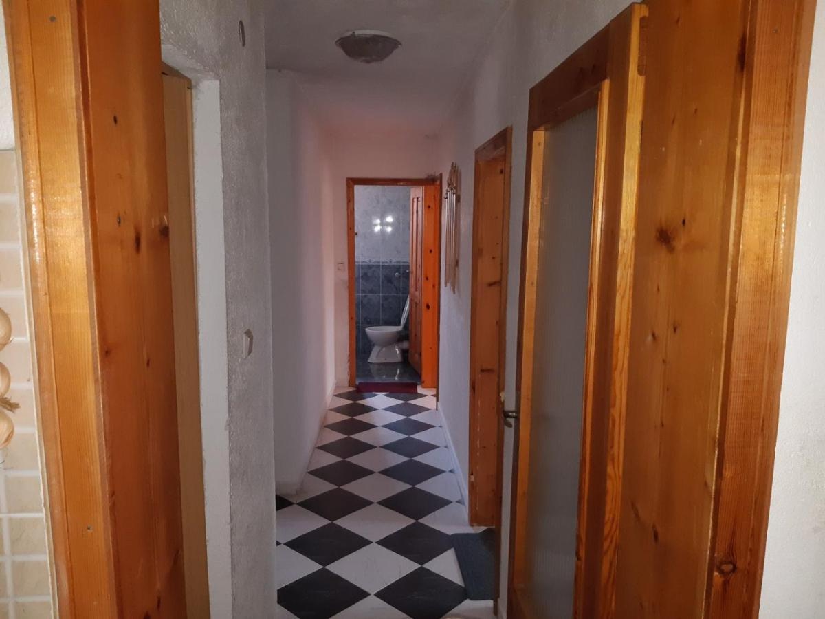 Къща Томови,Стаи За Гости Devin Extérieur photo
