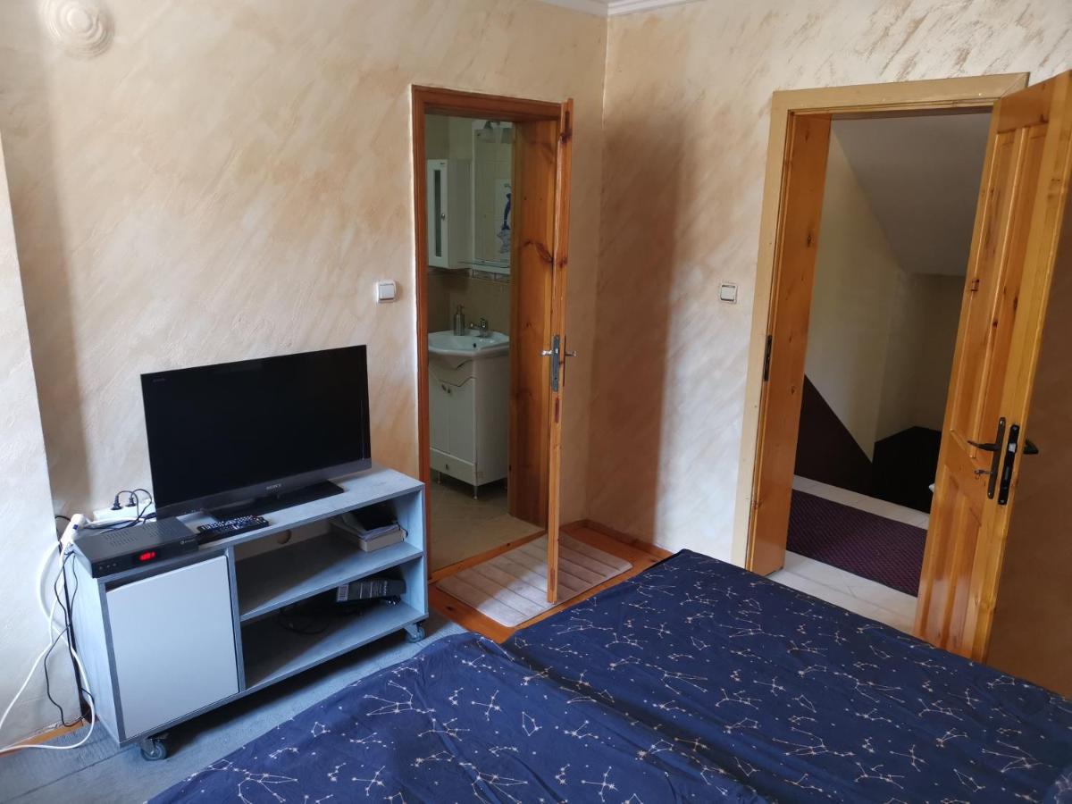 Къща Томови,Стаи За Гости Devin Extérieur photo