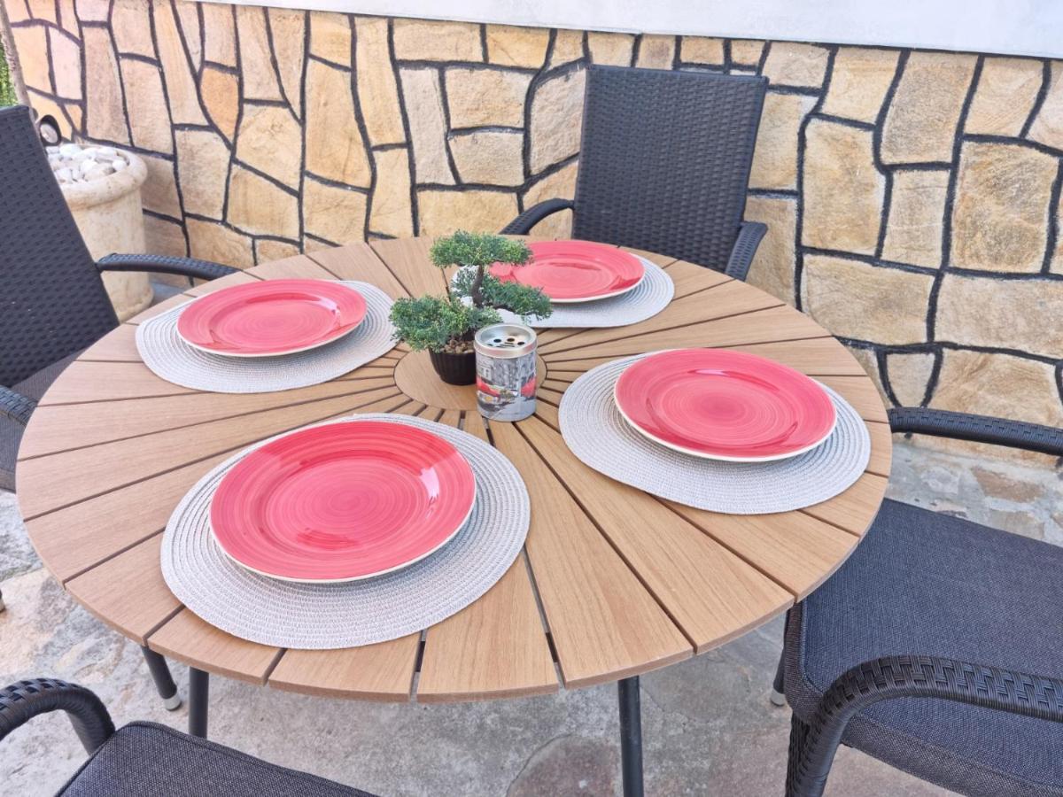 Къща Томови,Стаи За Гости Devin Extérieur photo